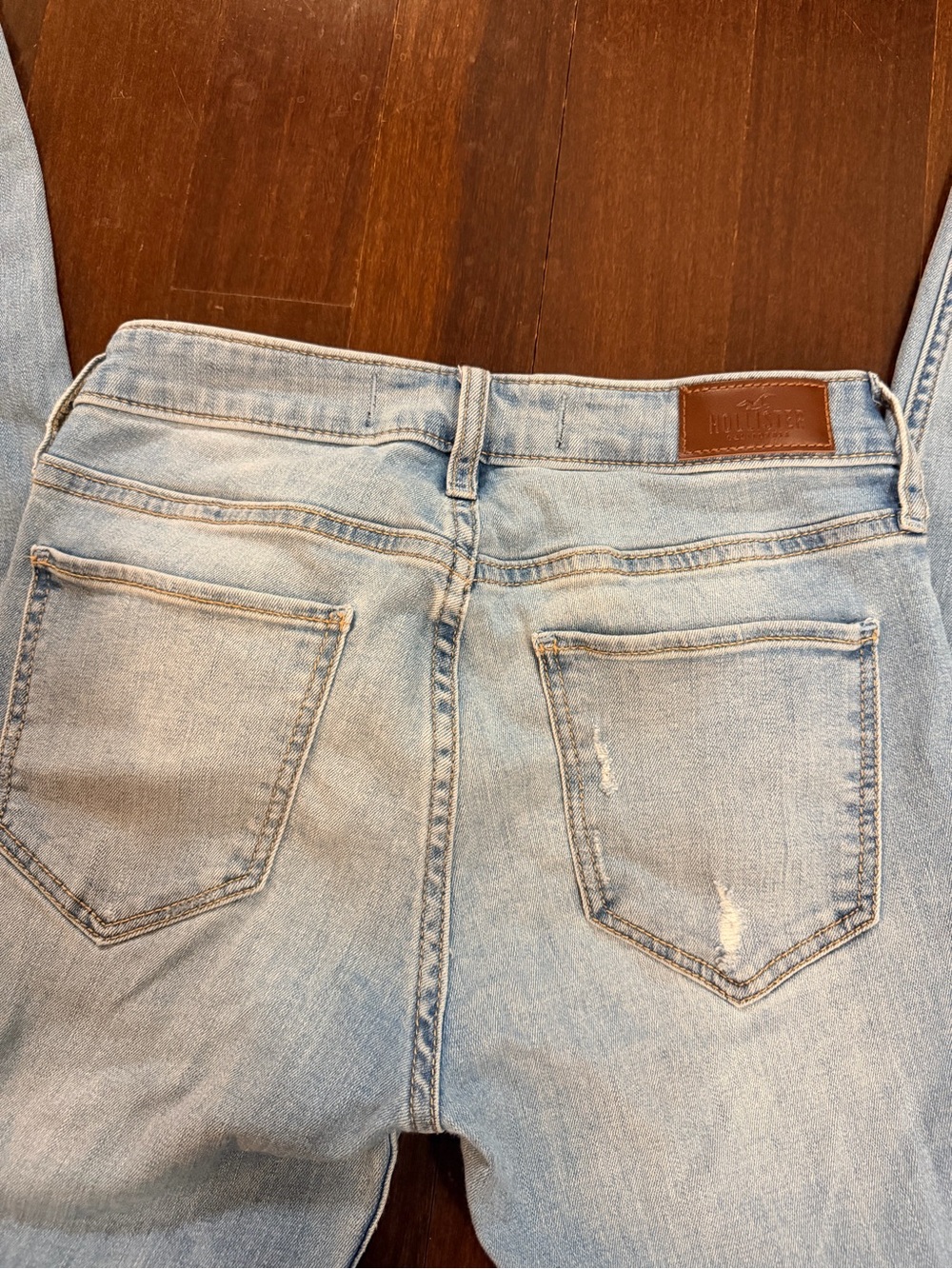๐๐๐3 Pairs of Jeans! Hollister Skinny Jeans sz 1 (25) - Picture 2 of 9